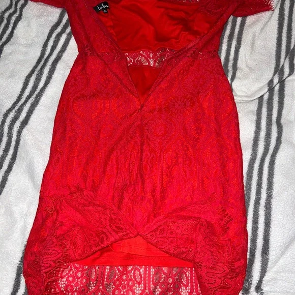 Lulus Remarkable Red Lace Dress/Shirt Sleeve/Cocktail/Size M - Picture 11 of 13